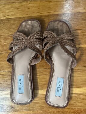 Steven sandals